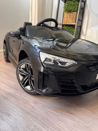 Coche RS e-tron GT a control remoto