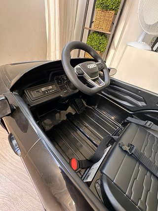 Coche RS e-tron GT a control remoto