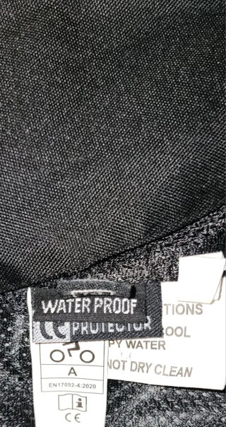 Chaqueta Moto Degend Negra con Detalles Amarillos