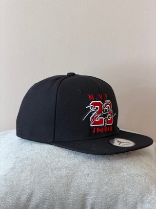 Gorra Jordan MVP 23 Negra y Roja
