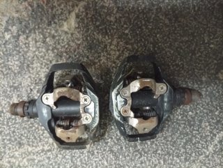 Pedales de bicicleta
