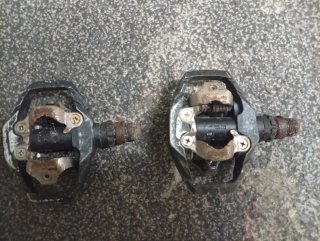 Pedales de bicicleta