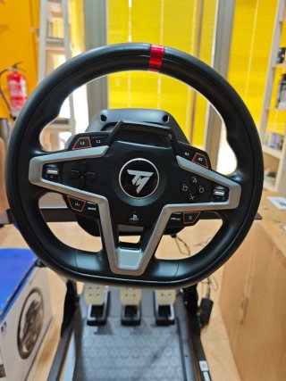 Volante Thrustmaster T248 + Soporte
