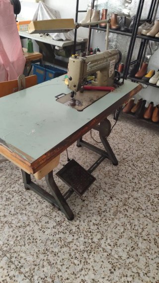 Máquina de coser industrial Singer