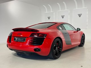 Audi R8 V8 4.2 FSi 420cv Quattro R Tronic