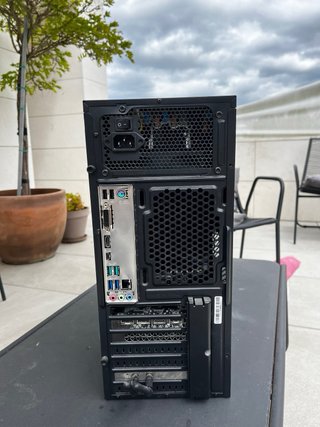 PC Gaming Ryzen 5700X GTX1660 Windows 11