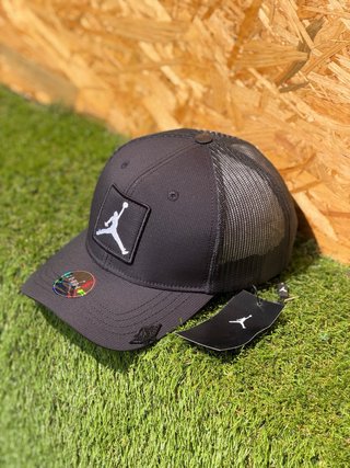 Gorra Jordan Negra Logo Jumpman
