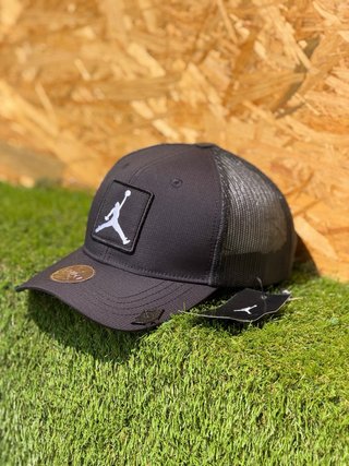 Gorra Jordan Negra Logo Jumpman