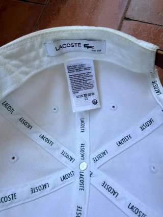 Gorra Lacoste Blanca con Logo Verde