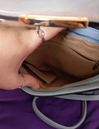 Bolso bandolera celeste