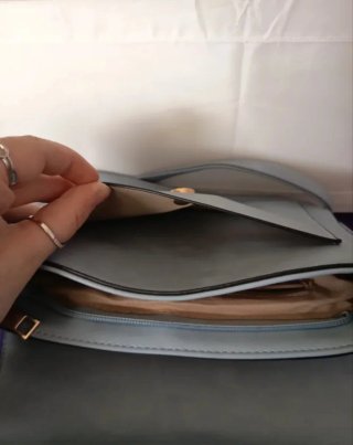 Bolso bandolera celeste