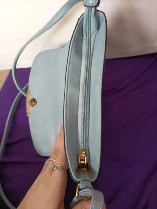 Bolso bandolera celeste