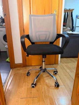 Escritorio Elevable + Silla Oficina