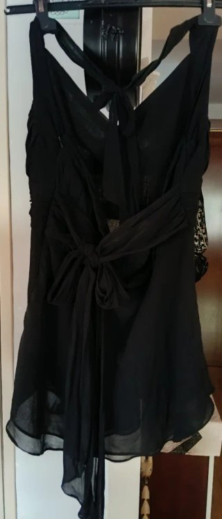 Blusa negra T-L