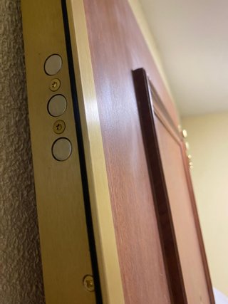 Puerta blindada madera buen estado