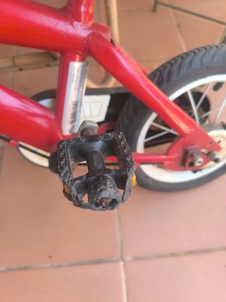 Bicicleta Patrulla Canina Roja