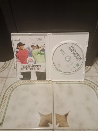 Lote 2 juegos Wii: PES 2009, Tiger Woods pga tour