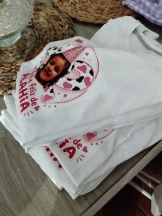 Camiseta personalizada Bluey cumple