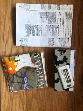Guitarra Eléctrica Yamaha EG112C + Funda + Extras