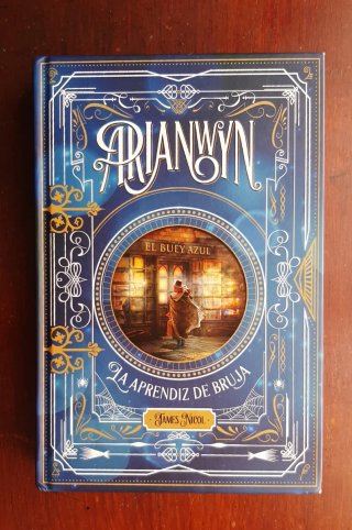 Libro: Arianwyn, la aprendiz de bruja
