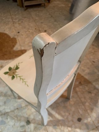 Silla de madera pintada a mano vintage