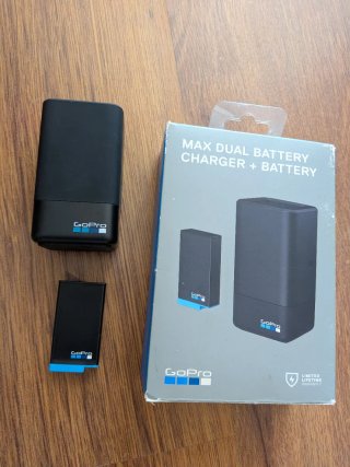 Cargador de batería dual y batería para GoPro MAX