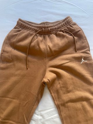 Pantalón de chándal Jordan marrón
