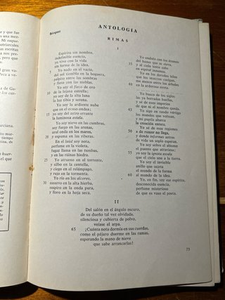 Literatura (libro de texto antiguo)