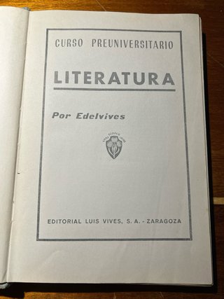 Literatura (libro de texto antiguo)