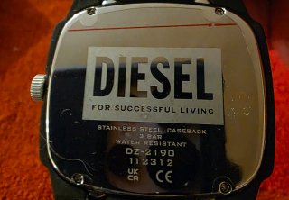Reloj Diesel Negro y Rojo
