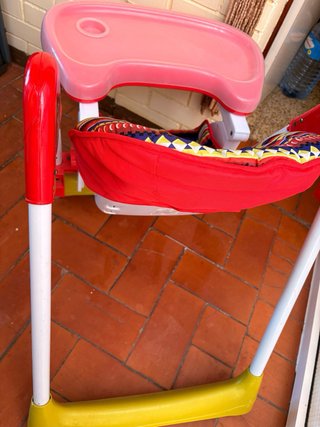 Silla de comer para bebé con estampado tribal