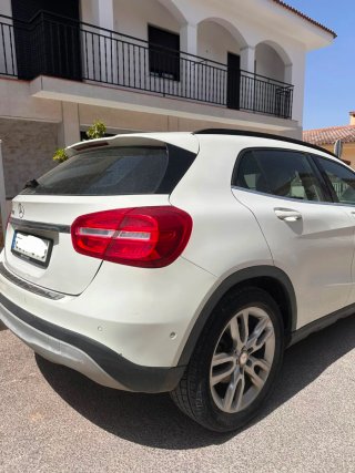 Mercedes-Benz GLA 2016