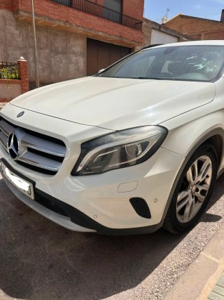 Mercedes-Benz GLA 2016