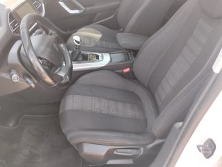 Peugeot 308 2015