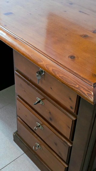Escritorio de despacho (madera noble)