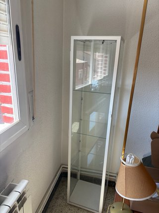 Vitrina Ikea Cristal y Metal