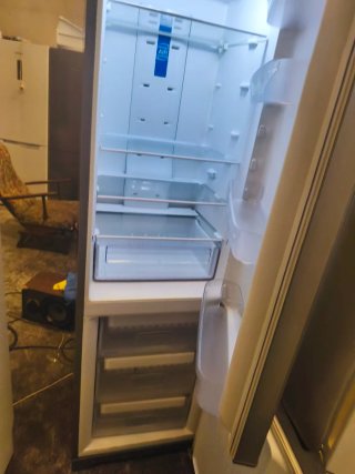 Frigorífico Indesit plateado