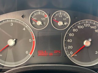 Ford Focus 1.8 TDDI TRANSFERENCIA GARANTIA TALLER