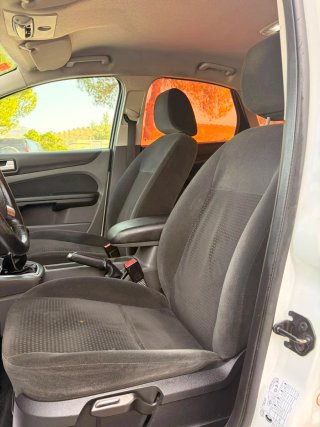 Ford Focus 1.8 TDDI TRANSFERENCIA GARANTIA TALLER