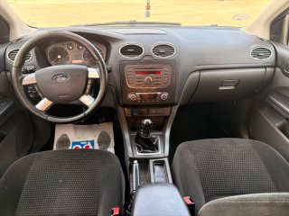 Ford Focus 1.8 TDDI TRANSFERENCIA GARANTIA TALLER
