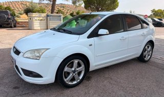 Ford Focus 1.8 TDDI TRANSFERENCIA GARANTIA TALLER