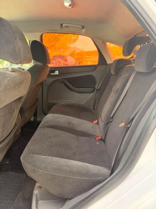 Ford Focus 1.8 TDDI TRANSFERENCIA GARANTIA TALLER