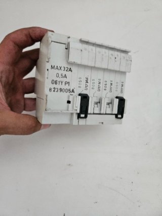 Interruttore Magnetotermico Elettrostop DS 654