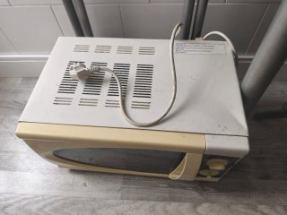 Microondas Bluesky Beige