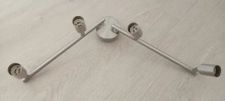 Regleta 4 focos plata de unos 65cm de largo
