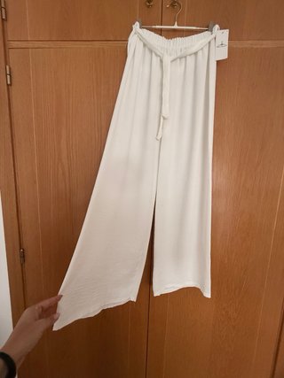 Pantalón fluido blanco ancho
