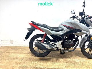 HONDA CB 125 F