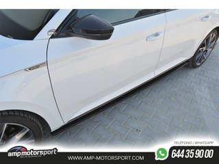AÑADIDOS LATERALES PARA SKODA SUPERB MK3 BERLINA / COMBI 2015-2019