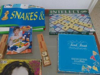 Lote 7 Juegos de Mesa: Trivial, Intelect, etc.