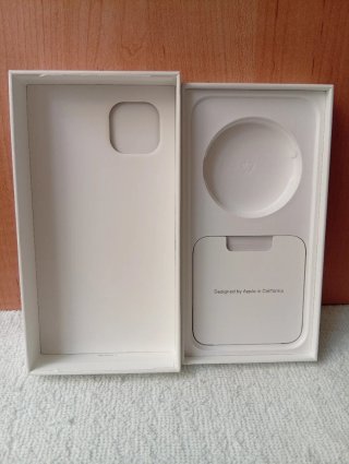 Caja IPHONE 14 PLUS